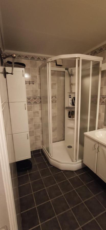 Sleeps 8 - 3 Bedrooms Kristiansand Exterior foto